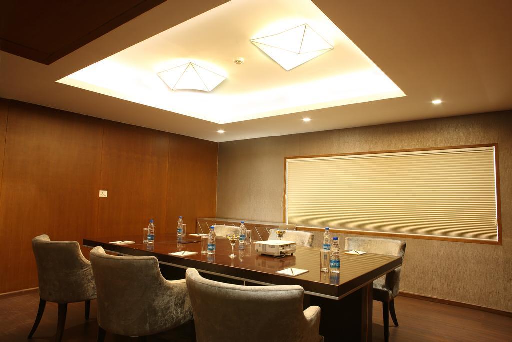 Clarion Hotel President Τσενάι Επιχειρήσεις φωτογραφία